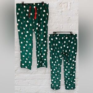 Old Navy Green Flannel Gnome Print Pajama Pants, Size Large. Excellent Condition